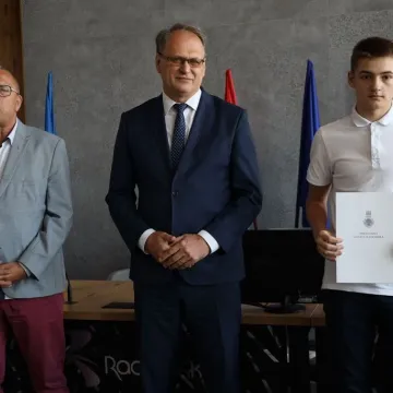 Prezydent Radomska wręczył stypendia sportowe