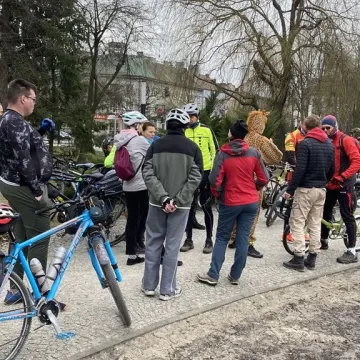 Rowerzyści z Radomska pożegnali zimę