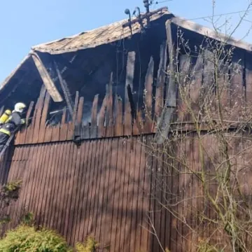 W Krępie spłonęła drewniana plebania