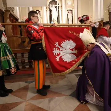 PSP 4 w Radomsku ma swój sztandar