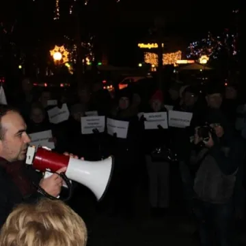 Protestują w obronie demokracji