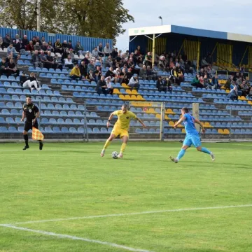 RKS Radomsko przegrywa z Omegą Kleszczów