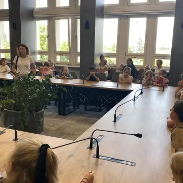 Gotowi do szkoły. Pierwszoklasiści otrzymali szkolne wyprawki