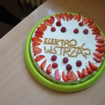 Lawina sukcesów redakcji „Elektrowstrząsu” z ZSE-E