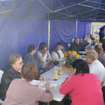 Okrajszów ma swój ekologiczny skwerek. Wielkie otwarcie z piknikiem