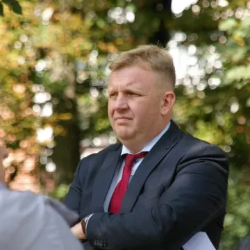 Radny Rączkowski: drzewa w Parku Świętojańskim zagrażają życiu mieszkańców