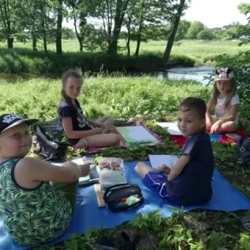 Plener malarski młodych artystów z Przedborza