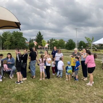 Twórcze chillowanie na Gliniankach. Piknik mimo kapryśnej pogody