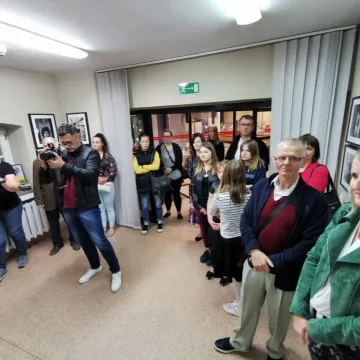 Książka pokazana na wernisażu