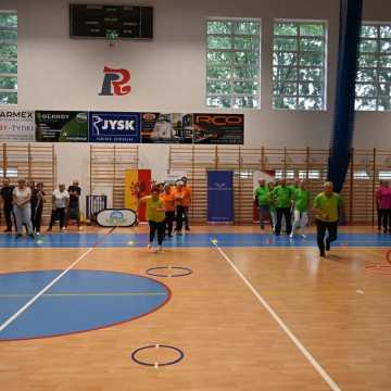 Sportowe zmagania seniorów w Radomsku. Była rywalizacja i integracja