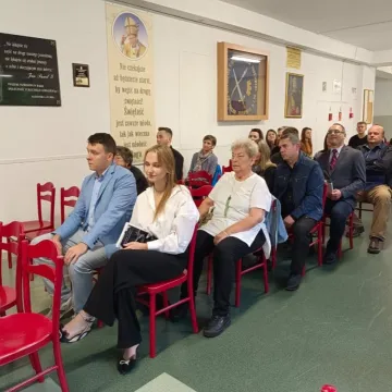 Marcin Wodo promował książkę „Ciemne plamy w Radomsku”