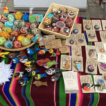 Domowe wypieki, wędliny i ozdoby. Tak wyglądał V powiatowy kiermasz wielkanocny