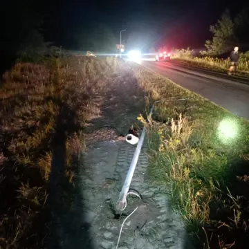 Kierowca audi wbił się w świetlicę wiejską