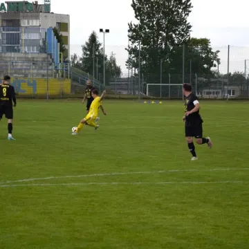 RKS Radomsko bez litości.  Pięć bramek na Brzeźnickiej