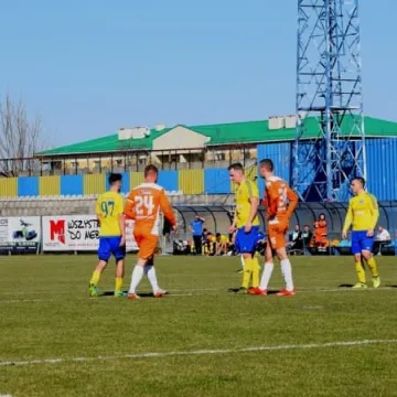 RKS Radomsko wygrywa z rezerwami Lechii Tomaszów Maz.