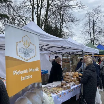 Domowe wypieki, wędliny i ozdoby. Tak wyglądał V powiatowy kiermasz wielkanocny