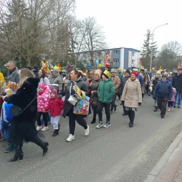 Orszak Trzech Króli w Radomsku: radość i kolędy