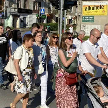 Ulicami Radomska przeszedł Marsz dla Życia i Rodziny
