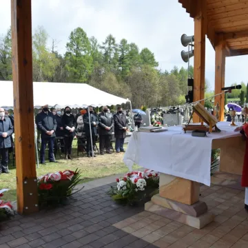 W Bąkowej Górze oddano hołd zamordowanym Żołnierzom Wyklętym