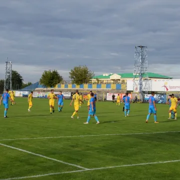 RKS Radomsko przegrywa z Omegą Kleszczów