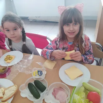 Wiosenne kanapki w PSP nr 8 w Radomsku