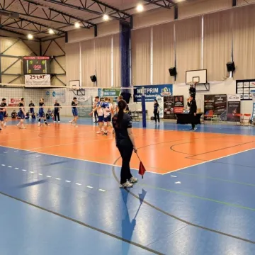 METPRIM Volley Radomsko w etapie centralnym walki o II ligę!