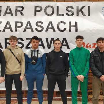 Zapaśnicy ZKS Radomsko na Pucharze Polski Kadetów w Warszawie