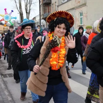 Zapustowy korowód przeszedł ulicami Radomska. Już po raz piętnasty...