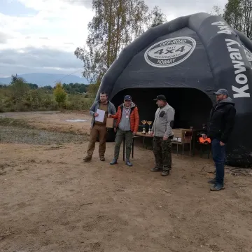 Strzeleckie sukcesy zawodników OKSS „10-tka”