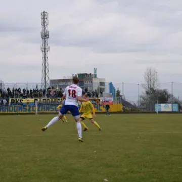 RKS Radomsko remisuje z Bronią Radom 1:1