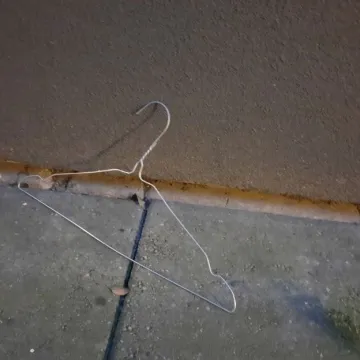 Kolejny dzień protestów pod biurem posłanki Milczanowskiej w Radomsku