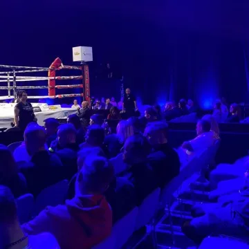 Korner Radomsko Boxing Night 2023. Robert Parzęczewski znokautował rywala