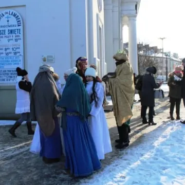 Orszak Trzech Króli 2017 na ulicach Radomska