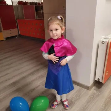 To ich pierwszy taki bal...