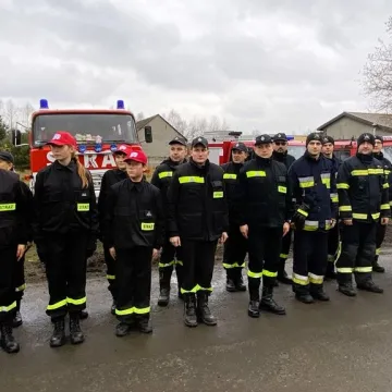 [WIDEO] Nowy garaż dla OSP w Dąbrówce oddany do użytku