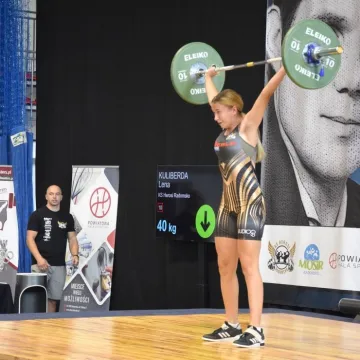 Podnoszenie ciężarów w hołdzie trenerowi Wacławowi Tomalce