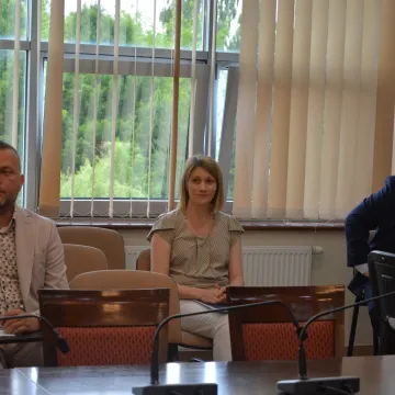 Radni o wynagrodzeniu starosty i zmianach w budżecie