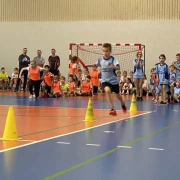 Sportowe Mikołajki z MOSiR w Radomsku