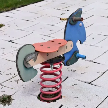 Gm. Kamieńsk: place zabaw zmienią oblicze