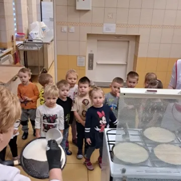 Dzień Naleśnika w PP nr 9 w Radomsku