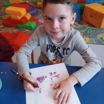 Dzieci z PSP nr 8 w Radomsku pisały listy do Świętego Mikołaja