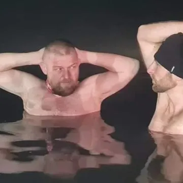 Sylwestrowo-noworoczne morsowanie