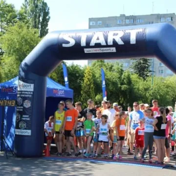 Przebiegli ulicami miasta