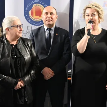 43 wystawców, setki możliwości. Targi edukacyjne w II LO Radomsko