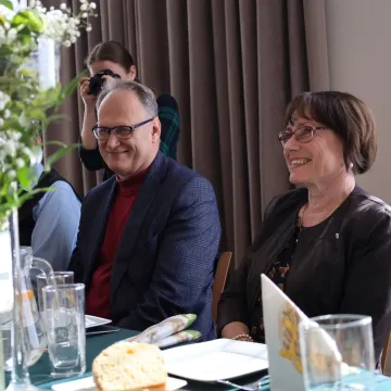 Świąteczne serca otwarte dla innych. Spotkanie PCK w Oranżerii