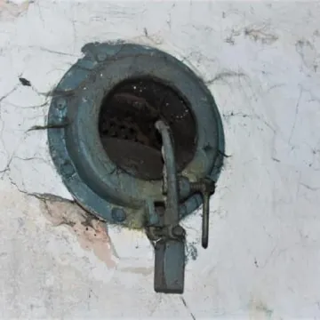 W dawnych schronach zapasy na… zimę