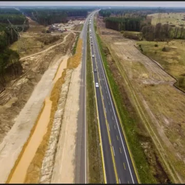 Budowa A1. Postęp prac przy odc. Radomsko - granica województwa 