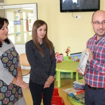 W szpitalu przybywa książek dla pacjentów