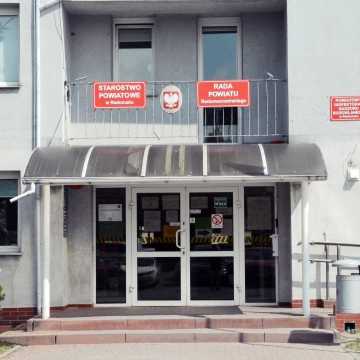 Starostwo Powiatowe w Radomsku wprowadza zmiany w obsłudze interesantów