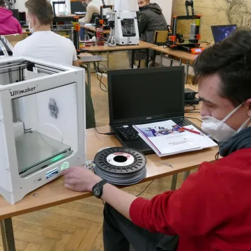 Piotrków Tryb.: 2 mln zł dla ZSP2 na edukację zawodową